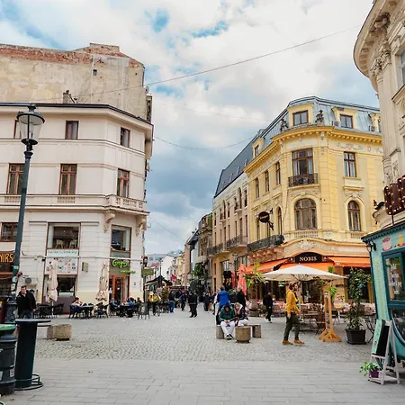 Heart Of Old Town *