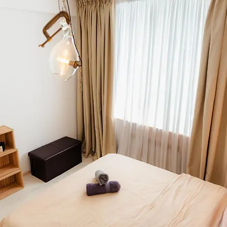 Heart Of Old Town * Bucarest