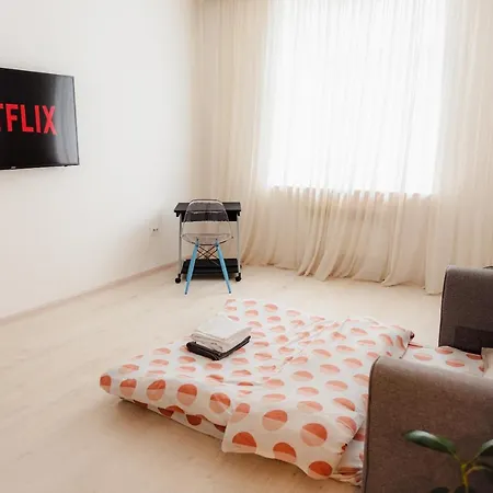 Heart Of Old Town Bucharest