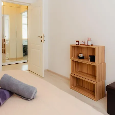 Heart Of Old Town Apartment Bukarest